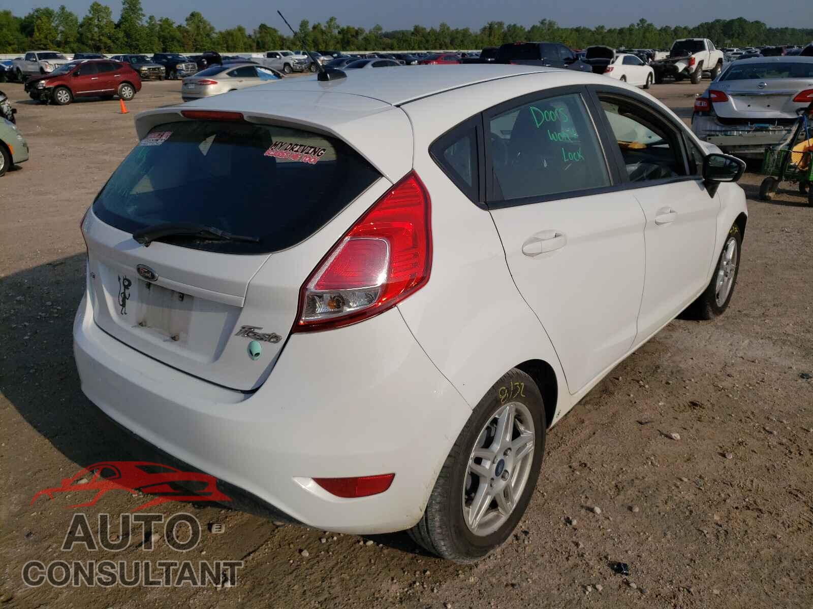 FORD FIESTA 2017 - 3FADP4EJ0HM135760