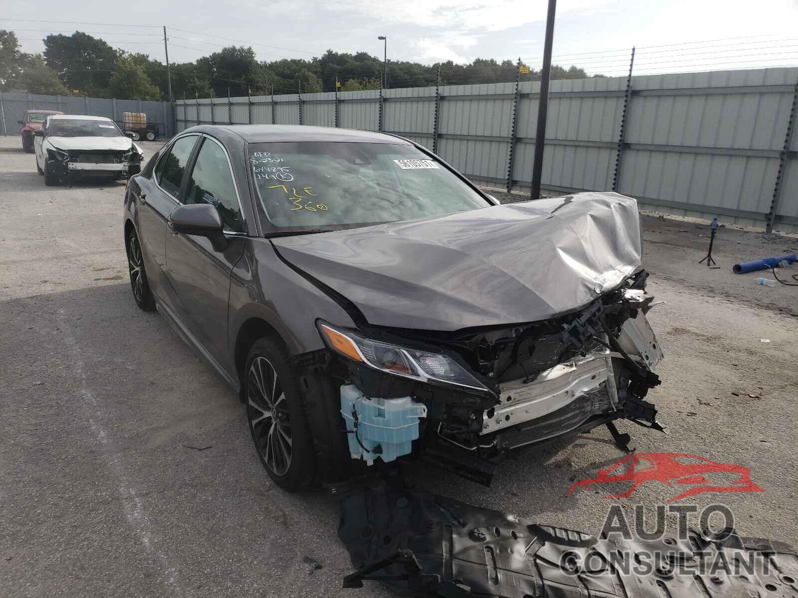 TOYOTA CAMRY 2020 - 4T1G11AK0LU508365
