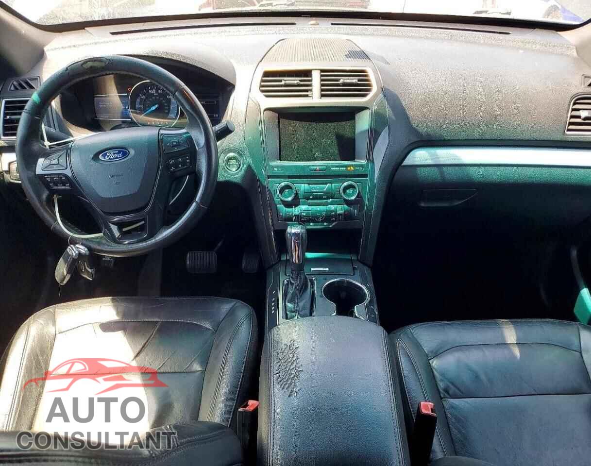 FORD EXPLORER 2016 - 1FM5K7D89GGB15914