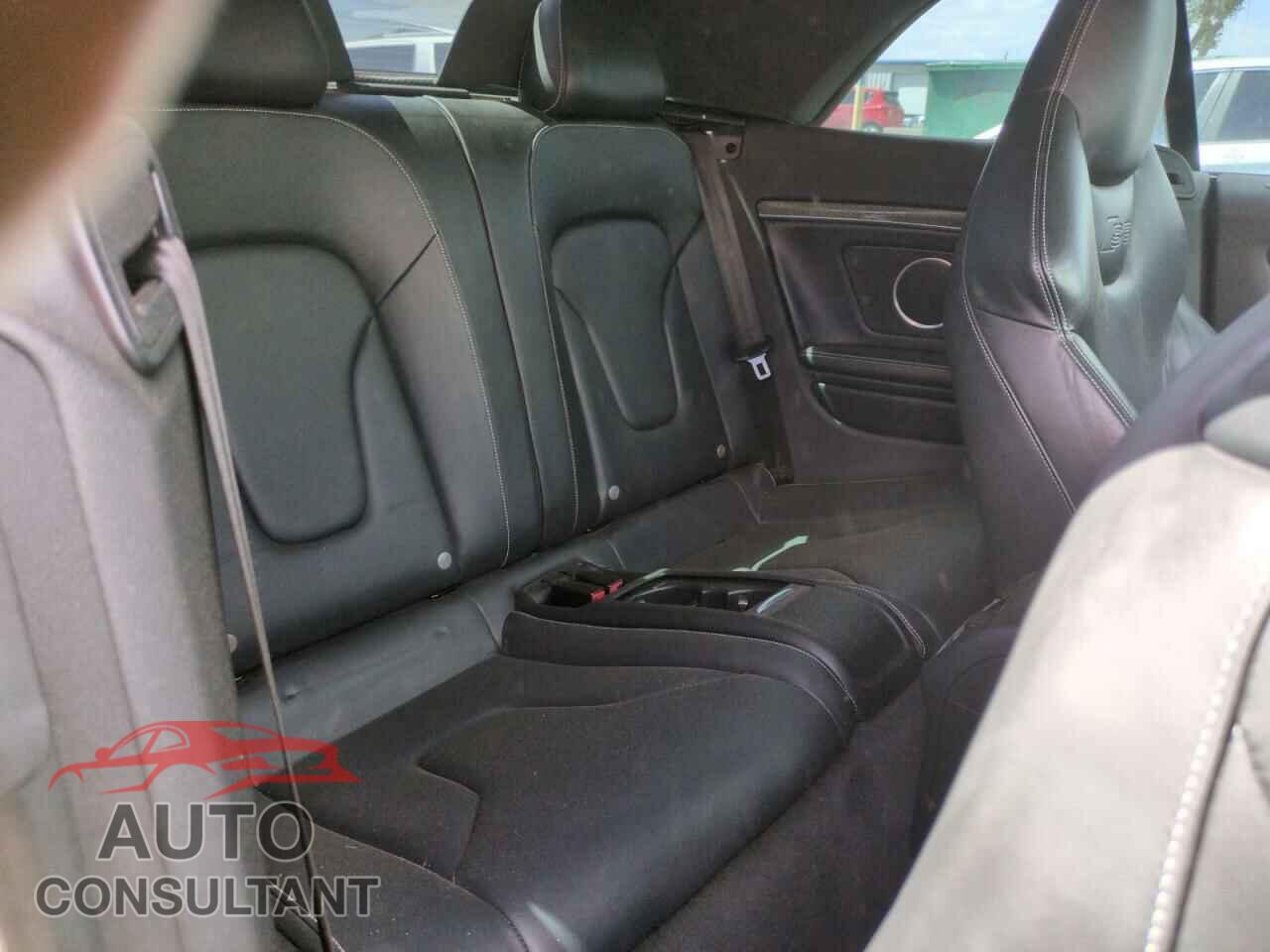 AUDI S5/RS5 2015 - WAUCGAFH7FN009461