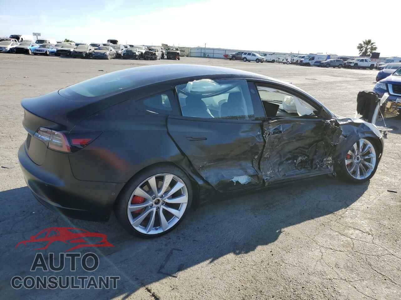 TESLA MODEL 3 2018 - 5YJ3E1EB6JF105420
