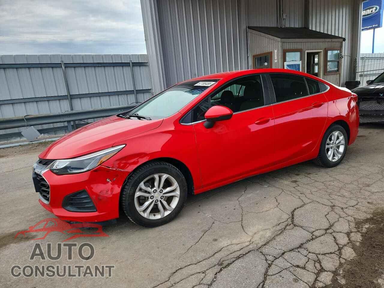 CHEVROLET CRUZE 2019 - 1G1BE5SM0K7113473