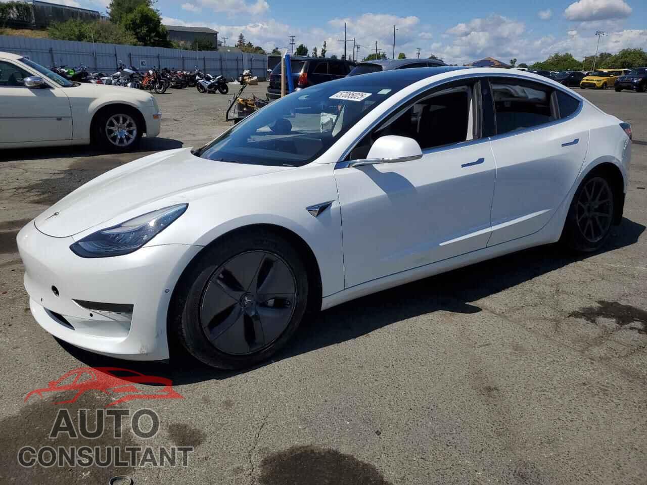 TESLA MODEL 3 2019 - 5YJ3E1EA7KF483562