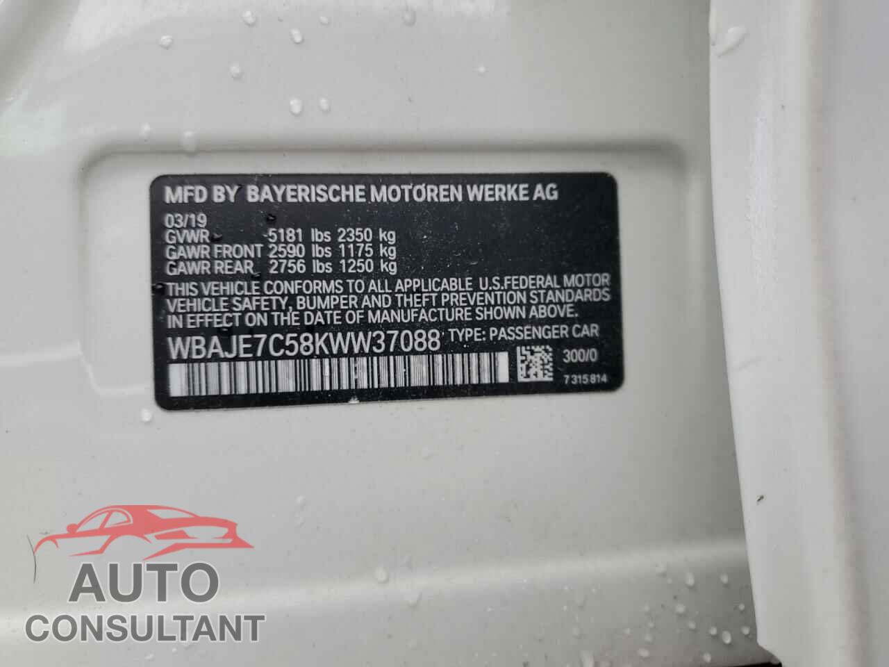 BMW 5 SERIES 2019 - WBAJE7C58KWW37088