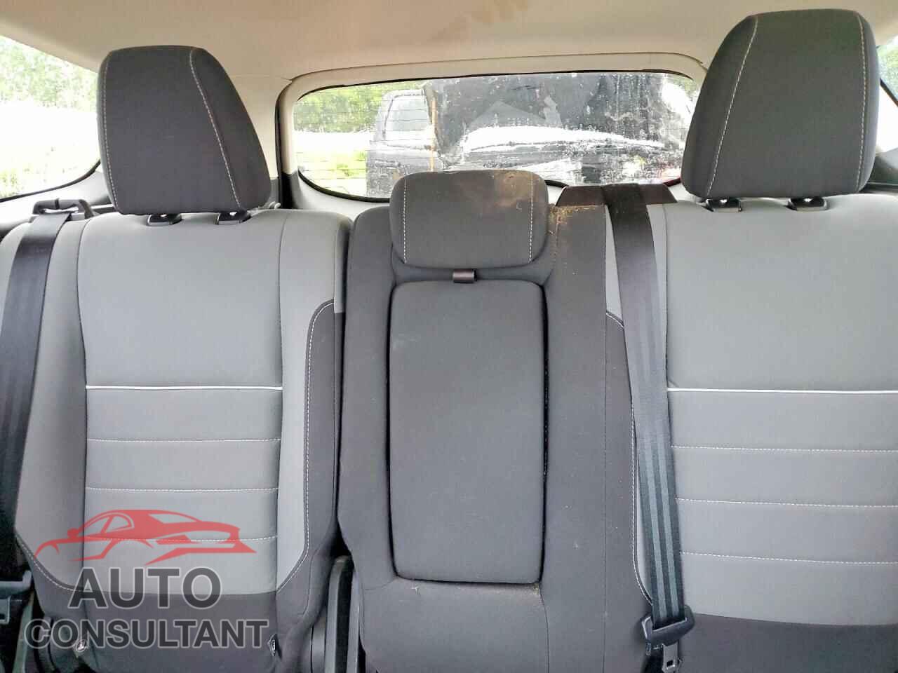 FORD ESCAPE 2015 - 1FMCU9GX0FUB43889