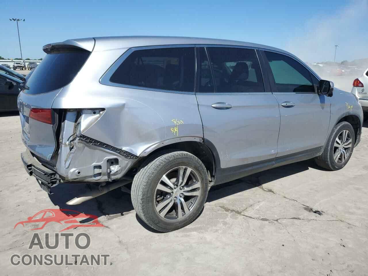 HONDA PILOT 2018 - 5FNYF5H85JB005285