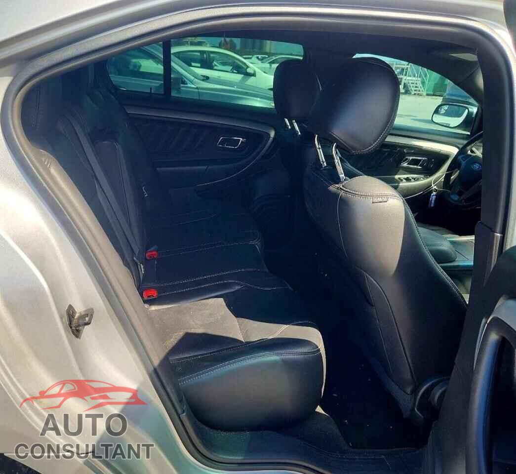 FORD TAURUS 2015 - 1FAHP2E87FG174887
