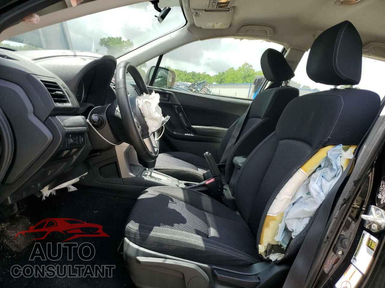 SUBARU FORESTER 2018 - JF2SJABC8JH455699