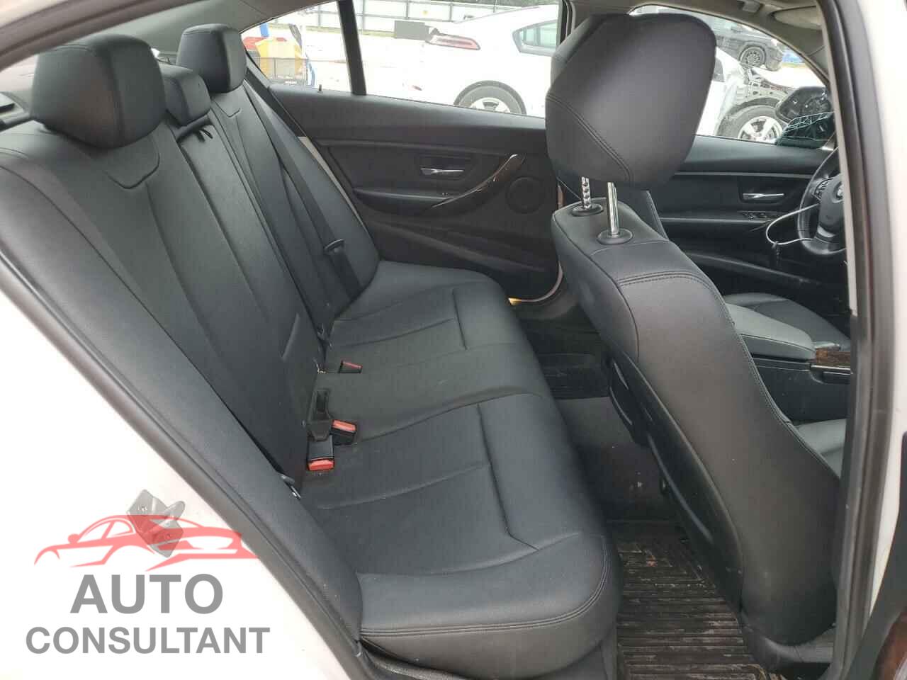 BMW 3 SERIES 2016 - WBA8E5G52GNT41493