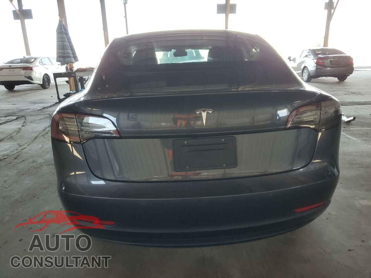 TESLA MODEL 3 2022 - 5YJ3E1EA5NF191414