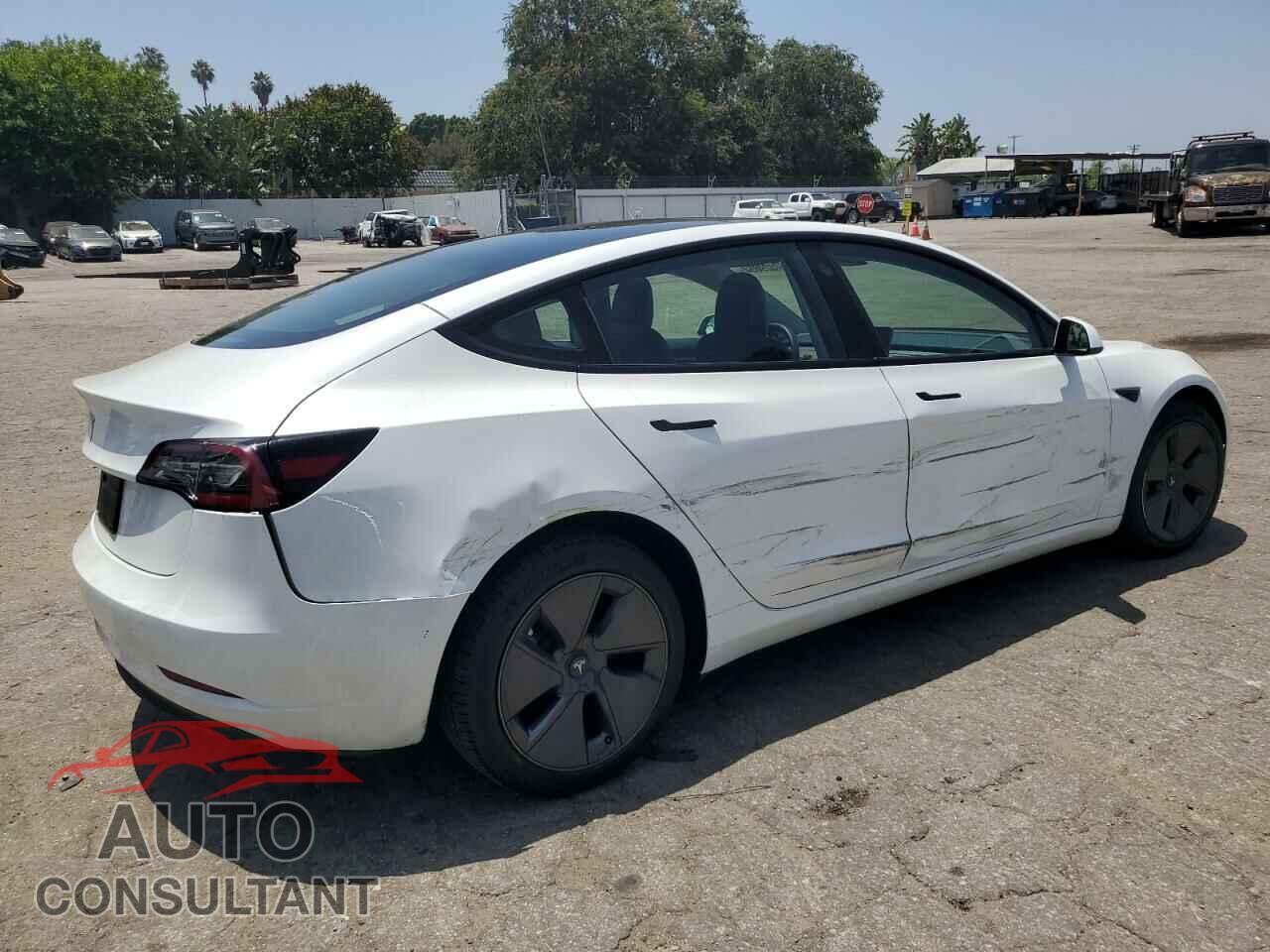 TESLA MODEL 3 2023 - 5YJ3E1EA4PF455872