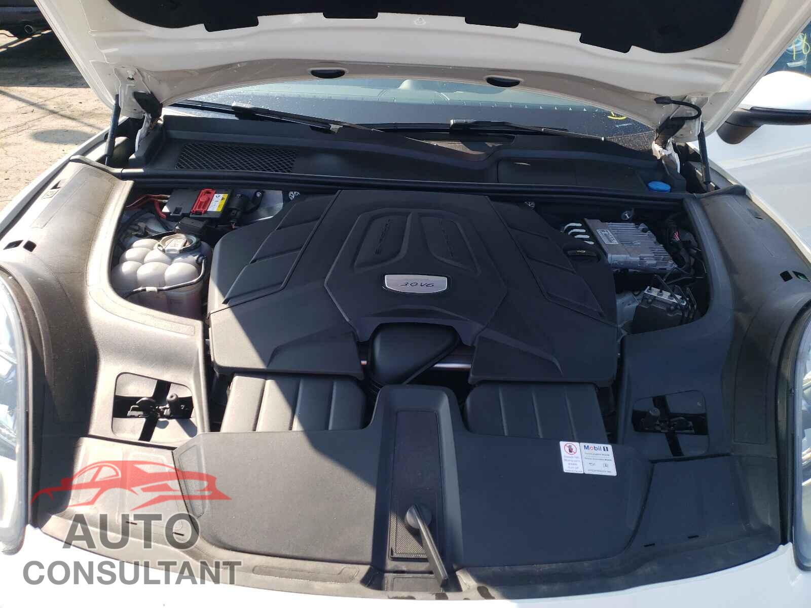 PORSCHE CAYENNE 2021 - WP1AA2AY6MDA01216