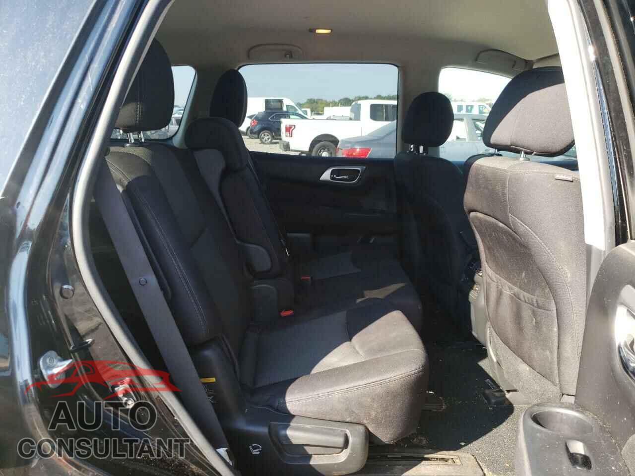 NISSAN PATHFINDER 2017 - 5N1DR2MM9HC631111