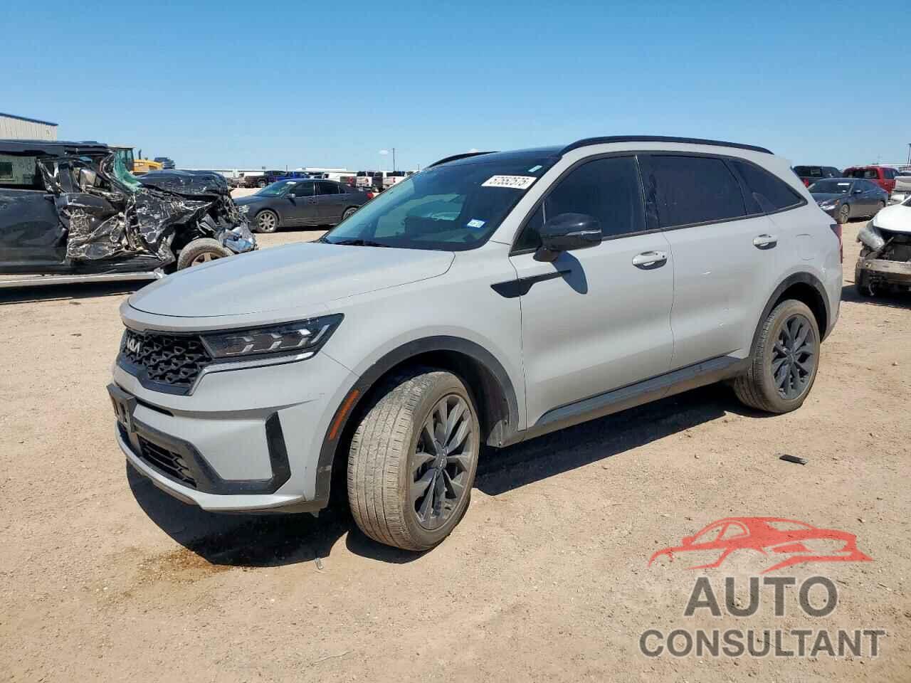 KIA SORENTO 2023 - 5XYRKDLF7PG209166