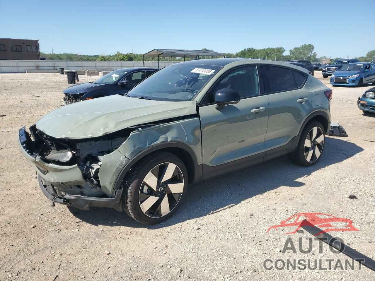 VOLVO C40 RECHAR 2024 - YV4ER3GL6R2105492