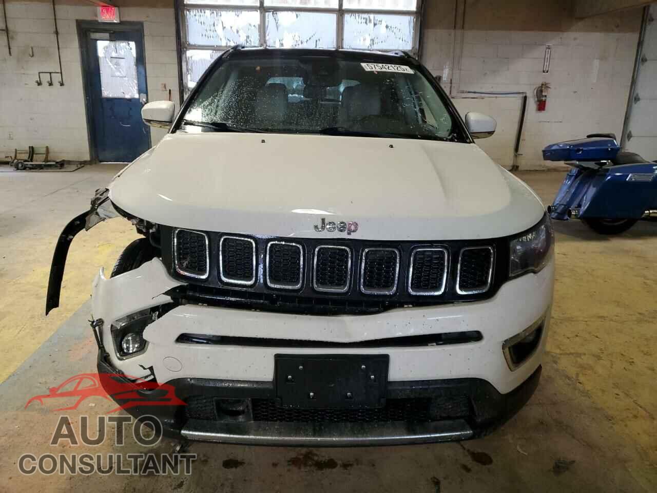 JEEP COMPASS 2021 - 3C4NJDCB4MT570065