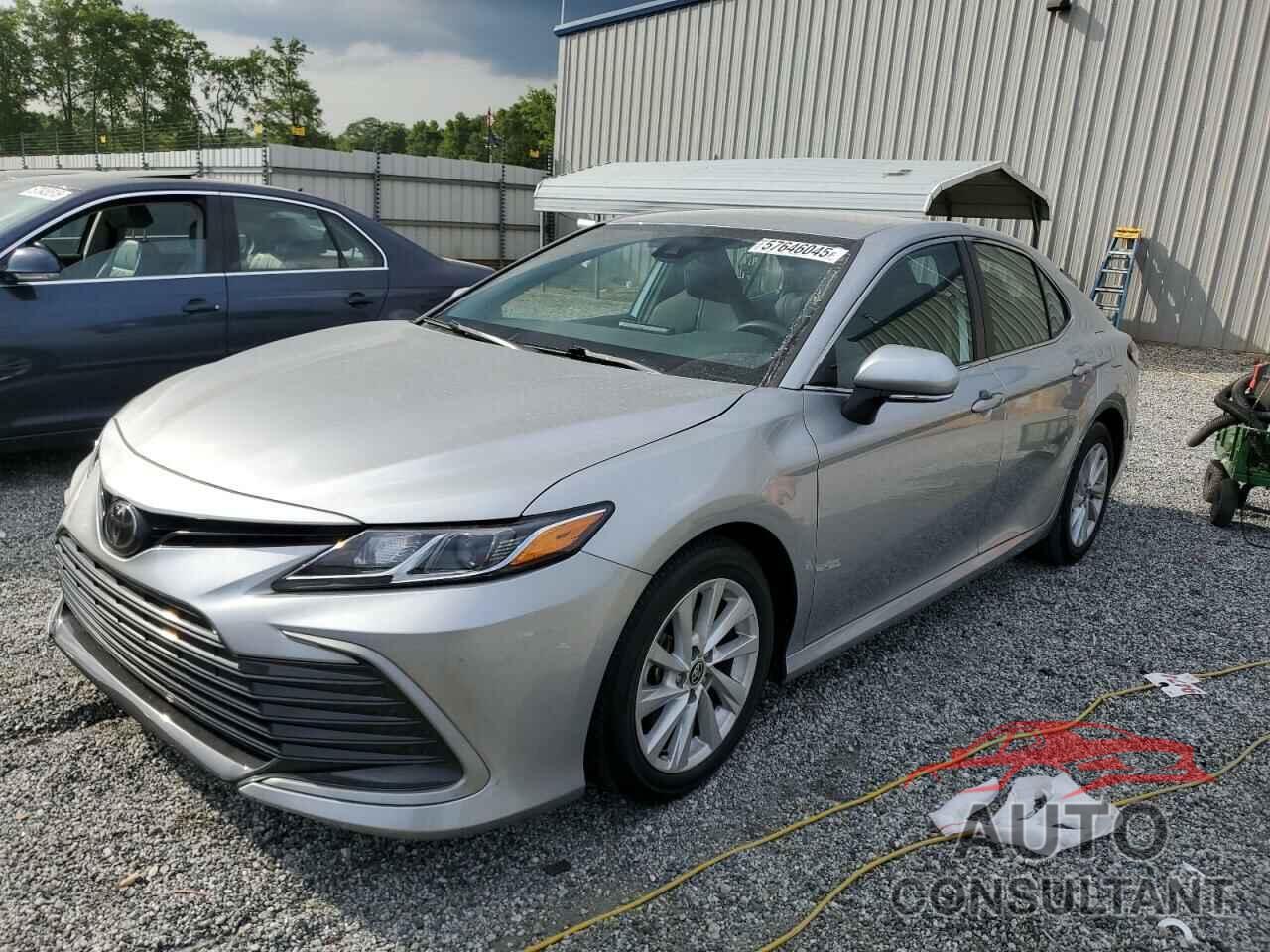 TOYOTA CAMRY 2023 - 4T1C11AK7PU754771