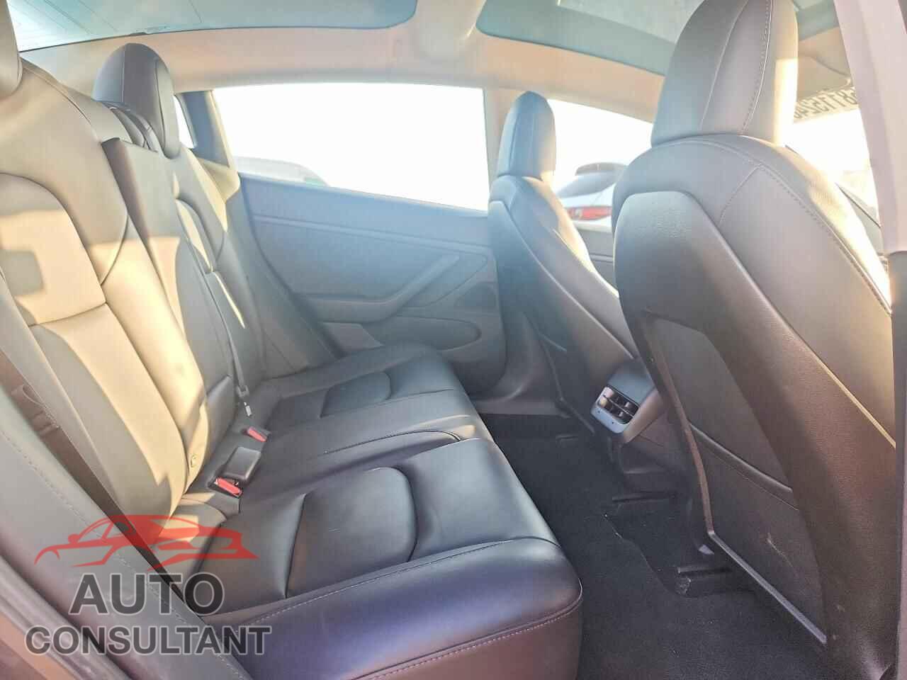 TESLA MODEL 3 2020 - 5YJ3E1EB2LF741478