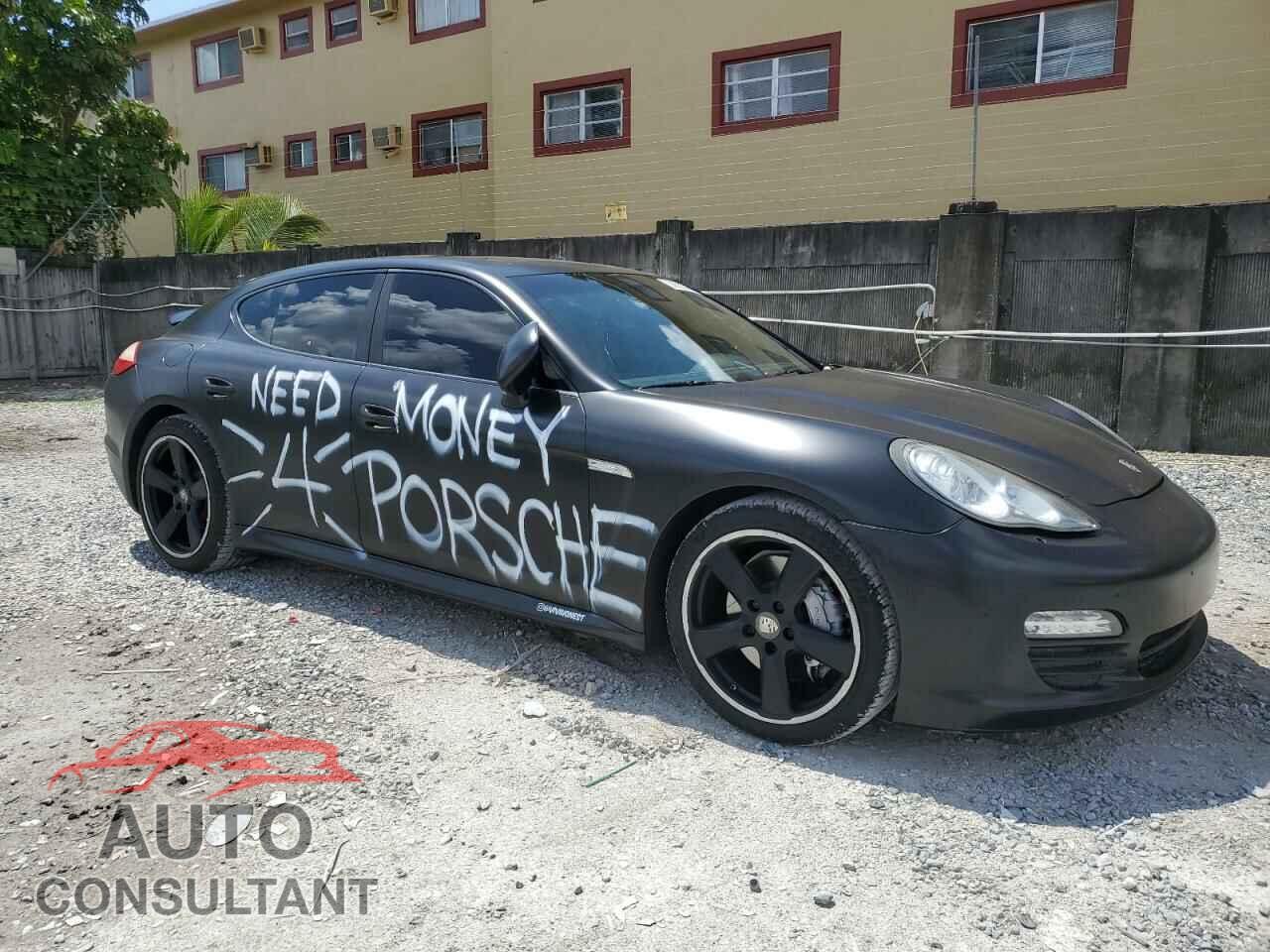 PORSCHE PANAMERA 2011 - WP0AA2A73BL021788