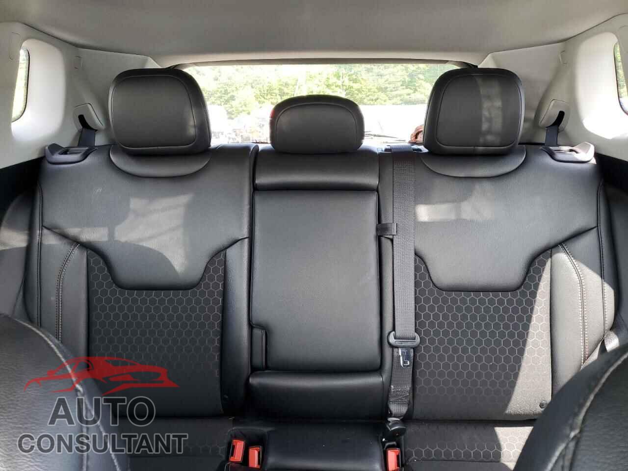 JEEP COMPASS 2021 - 3C4NJDBB3MT507217