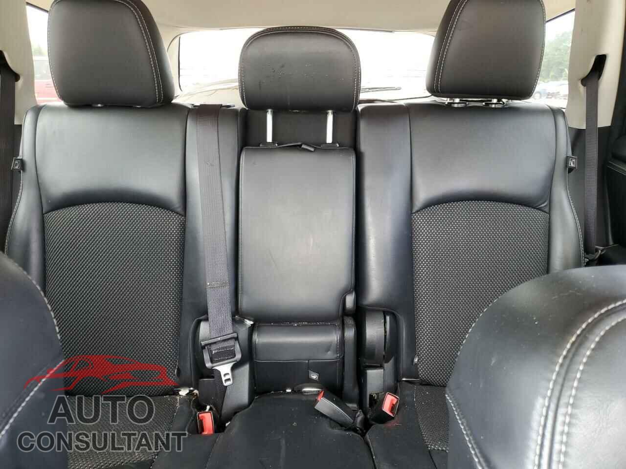 DODGE JOURNEY 2017 - 3C4PDCGG9HT617838