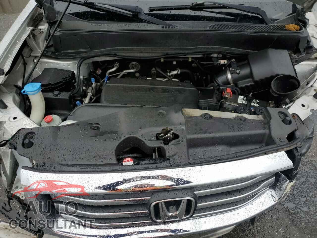 HONDA PILOT 2013 - 5FNYF4H99DB083396