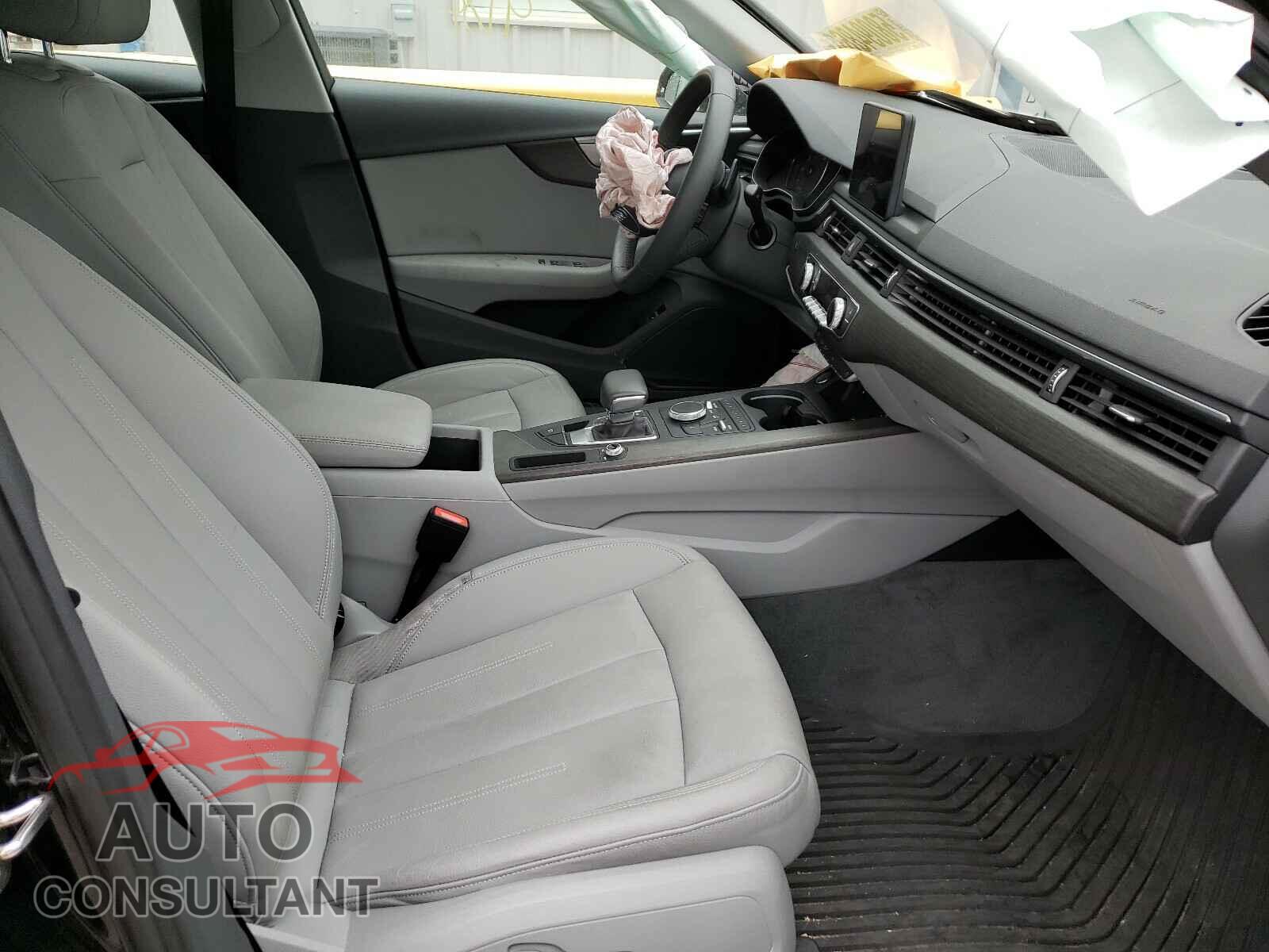AUDI A4 2019 - WAUGMAF49KN013674