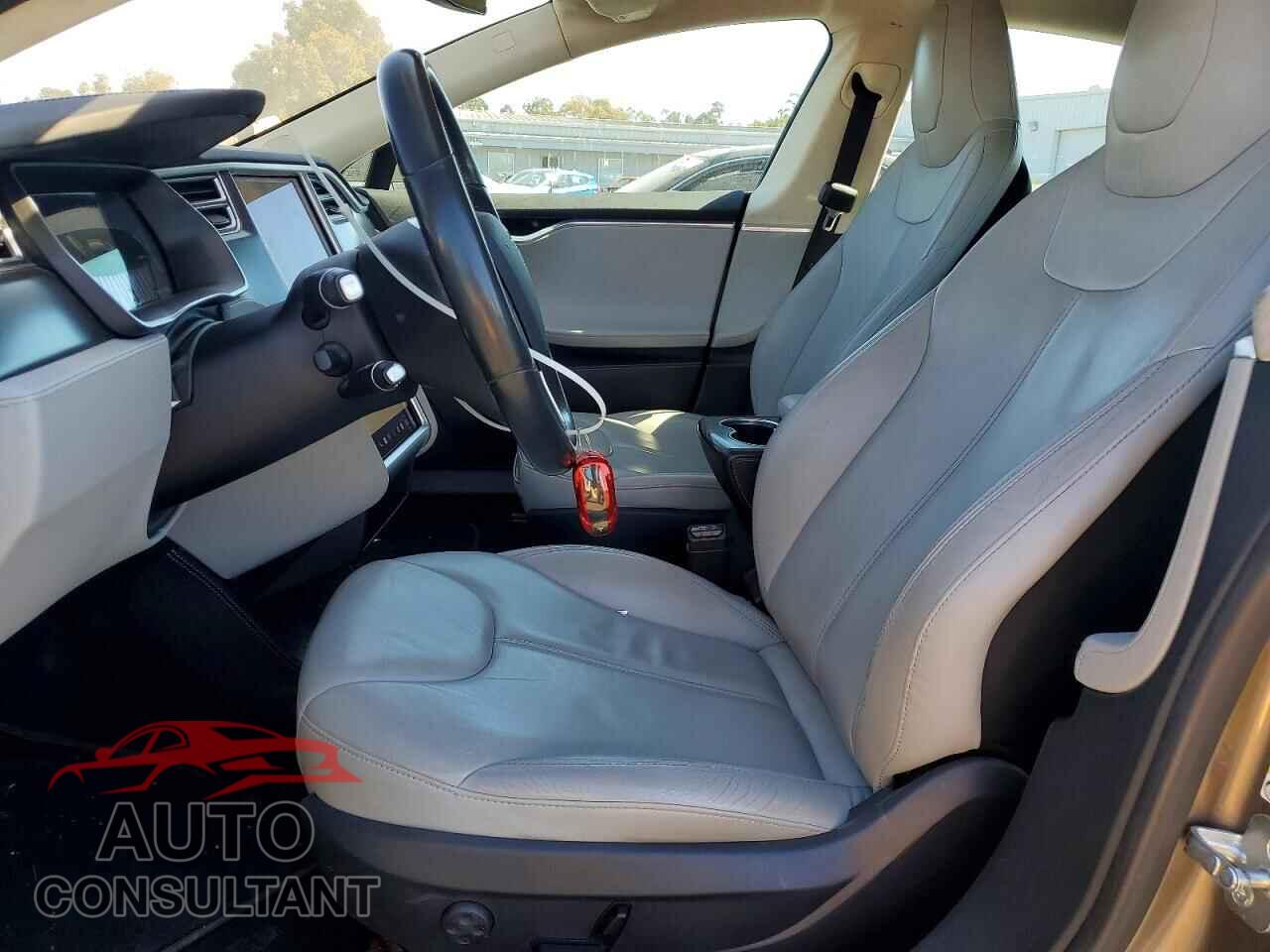 TESLA MODEL S 2015 - 5YJSA1H2XFF097249