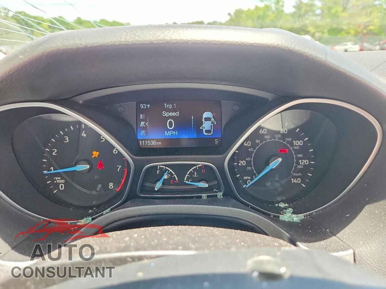 FORD FOCUS 2016 - 1FADP3K28GL402862
