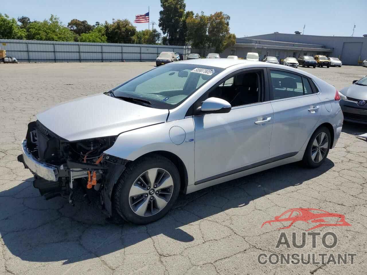 HYUNDAI IONIQ 2018 - KMHC75LD3JU104167