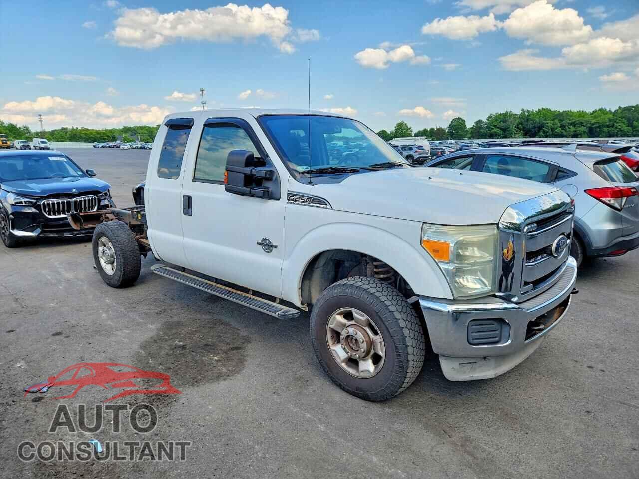 FORD F250 2011 - 1FT7X2BT8BEA68338