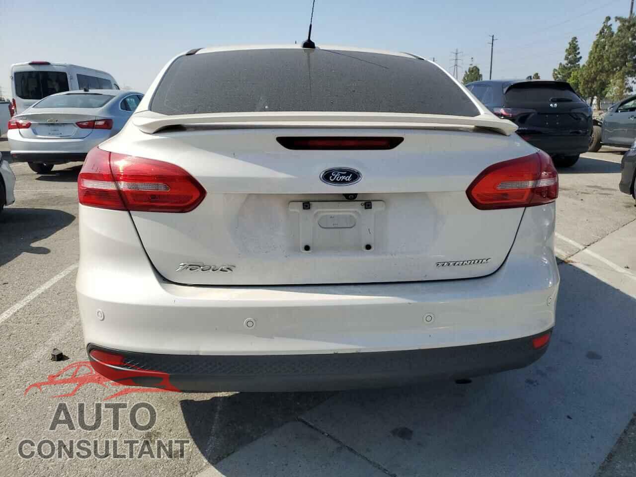FORD FOCUS 2017 - 1FADP3J2XHL291606