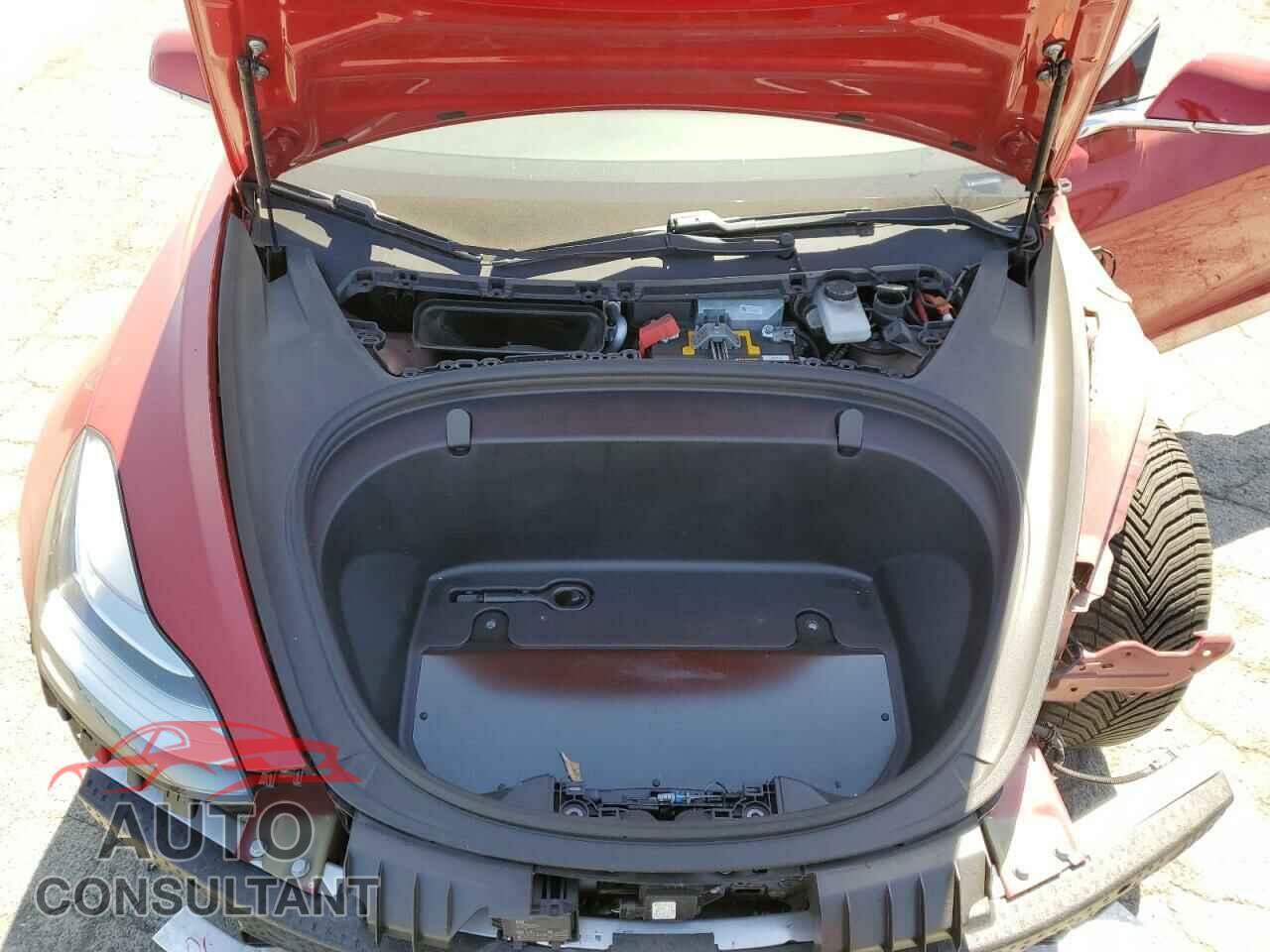 TESLA MODEL 3 2018 - 5YJ3E1EB2JF065546
