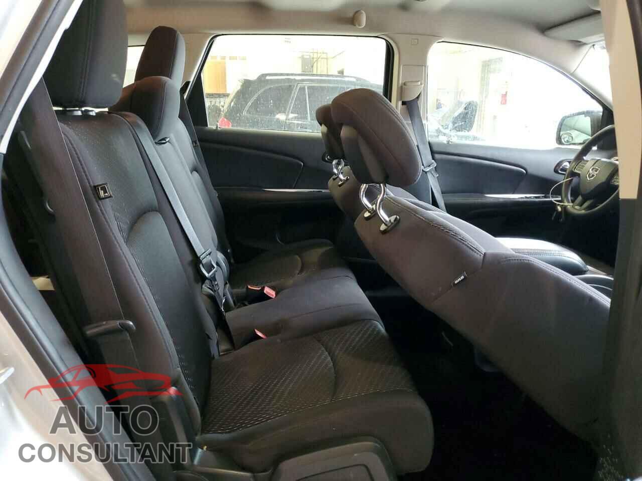 DODGE JOURNEY 2012 - 3C4PDCAB8CT311168
