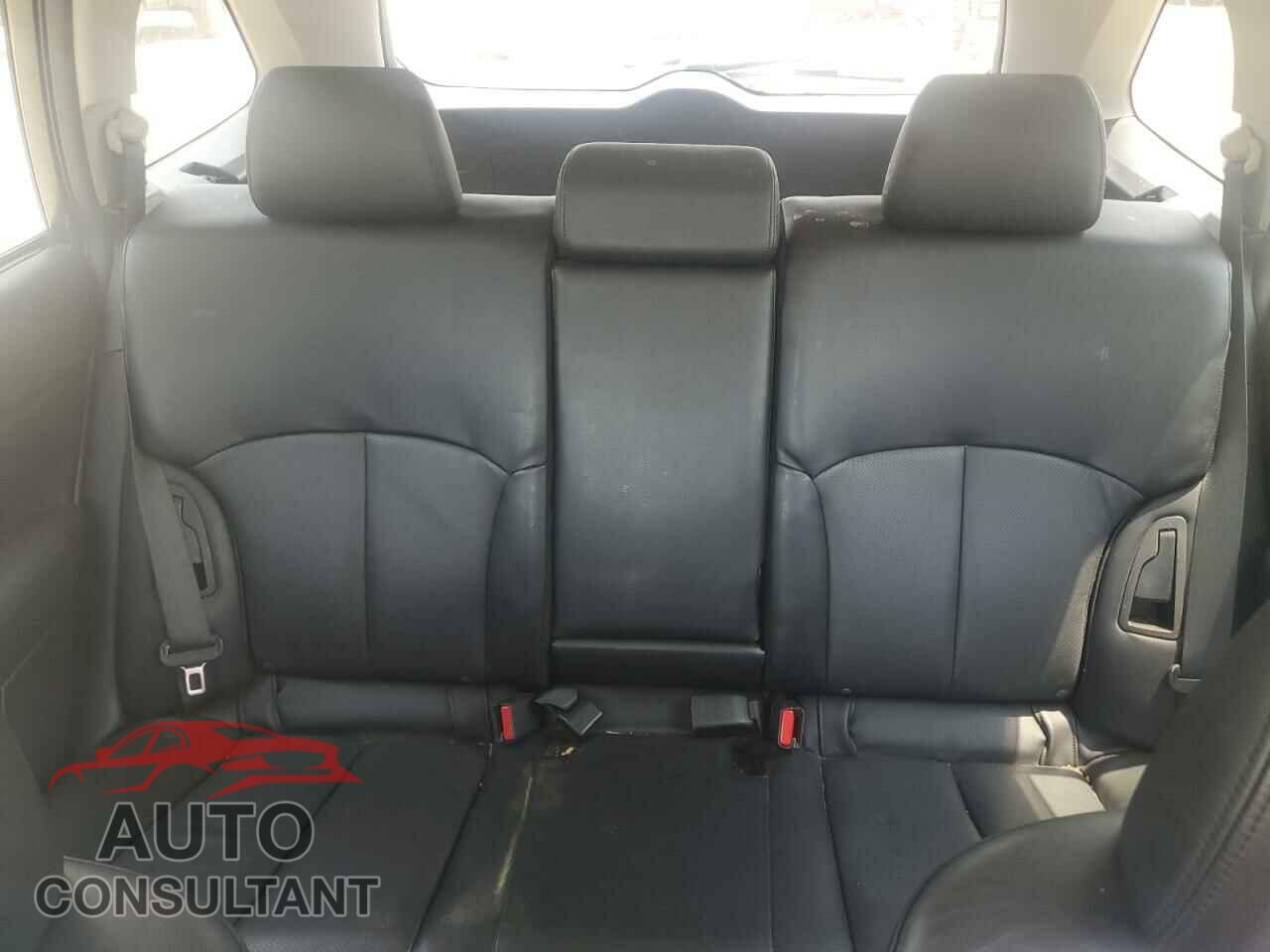 SUBARU OUTBACK 2014 - 4S4BRCLCXE3291971