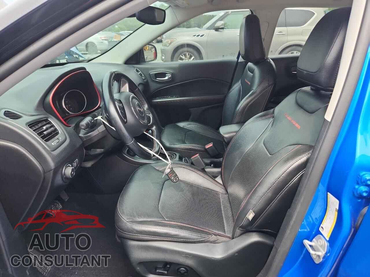 JEEP COMPASS 2020 - 3C4NJDDB9LT190555