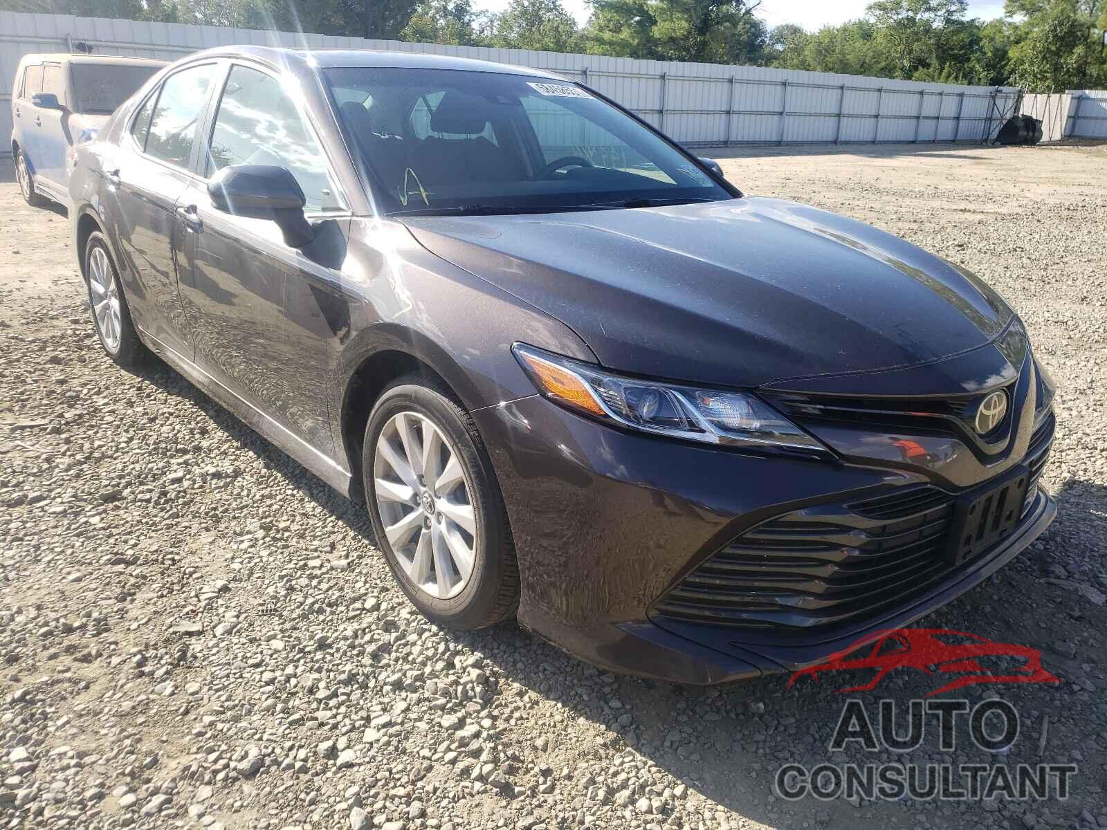 TOYOTA CAMRY 2018 - 4T1B11HKXJU616876