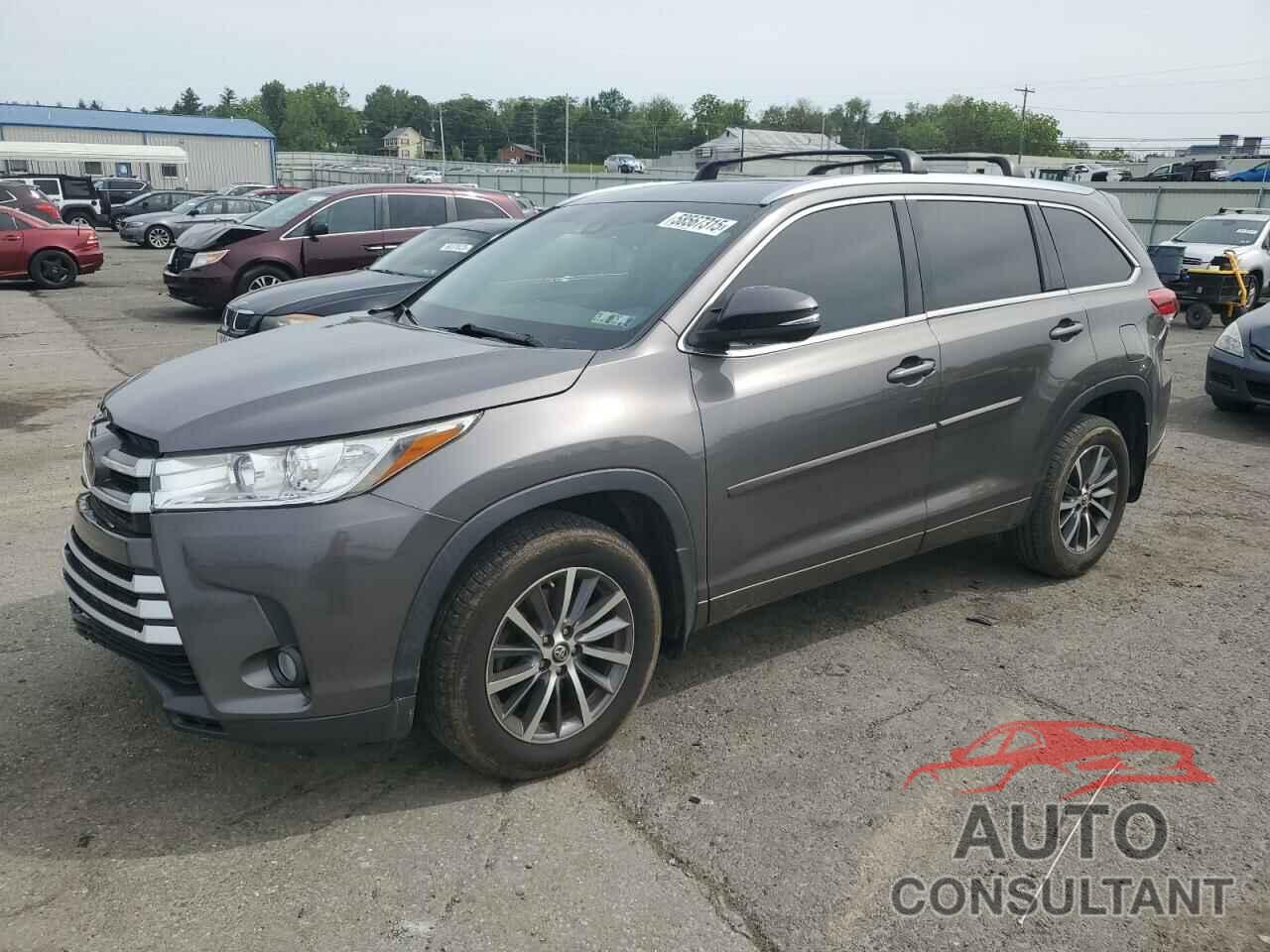 TOYOTA HIGHLANDER 2017 - 5TDJZRFH0HS459372