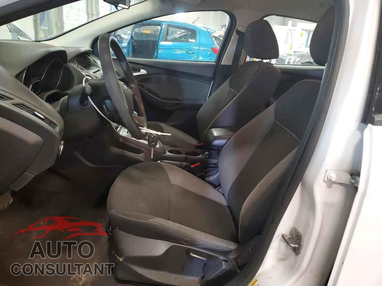 FORD FOCUS 2014 - 1FADP3F20EL156364