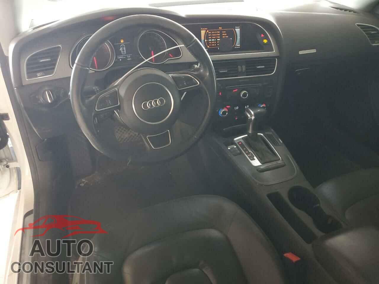 AUDI A5 2013 - WAUCFAFR2DA022280