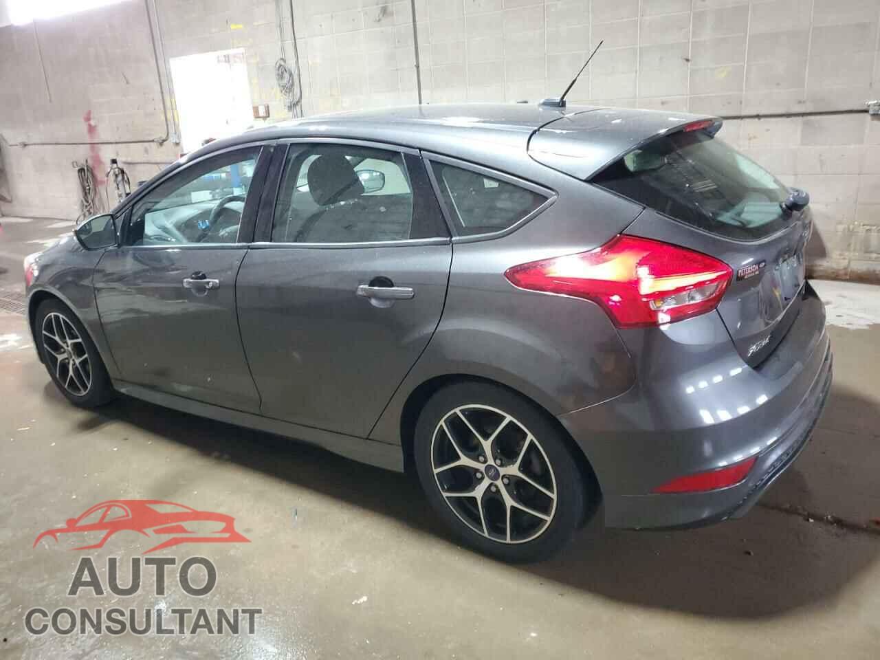 FORD FOCUS 2015 - 1FADP3K2XFL300199