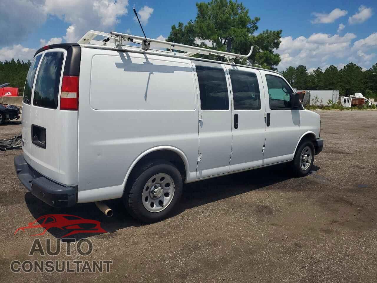CHEVROLET EXPRESS 2013 - 1GCSGAF46D1111382