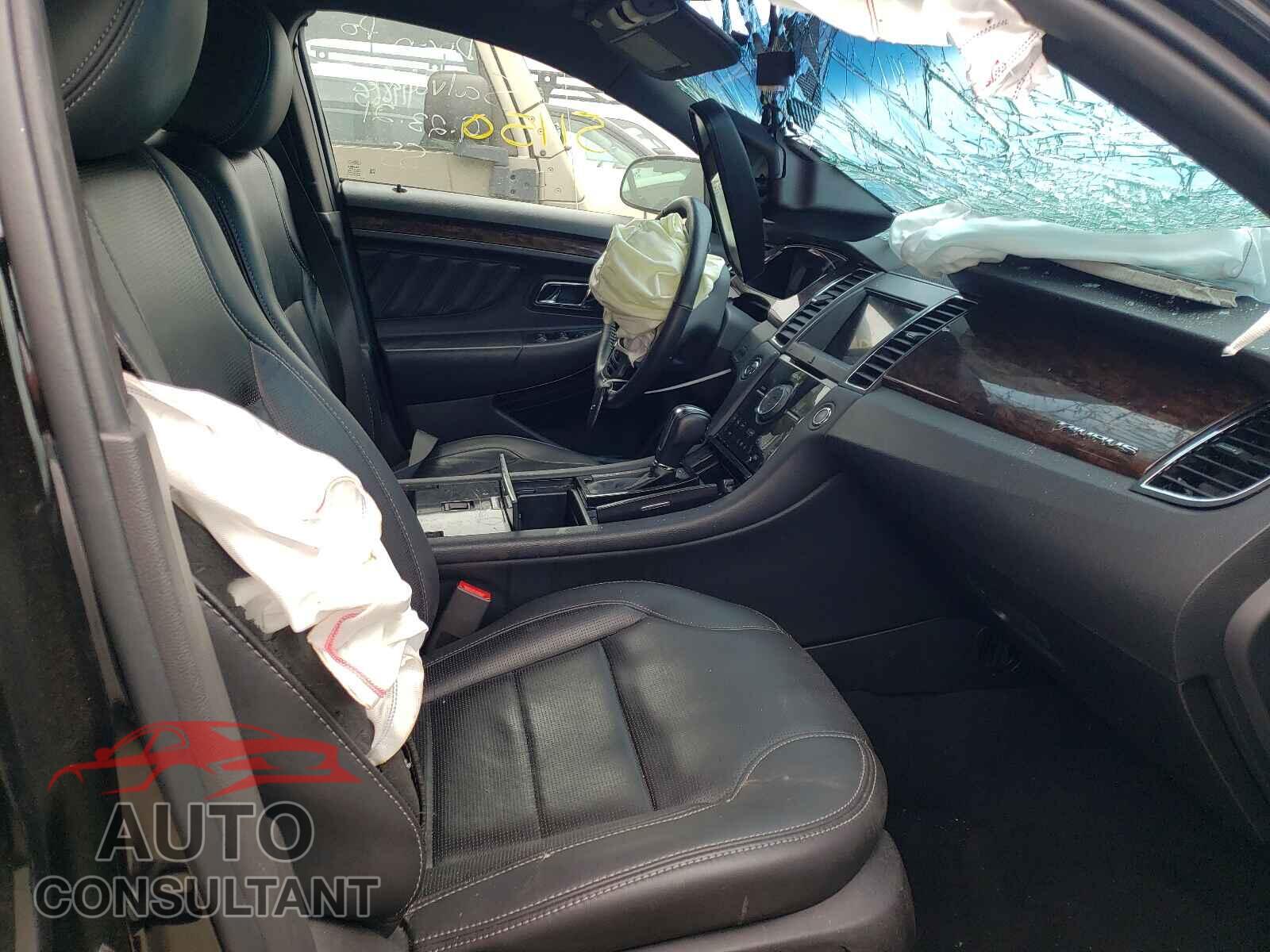 FORD TAURUS 2019 - 1FAHP2F85KG115636