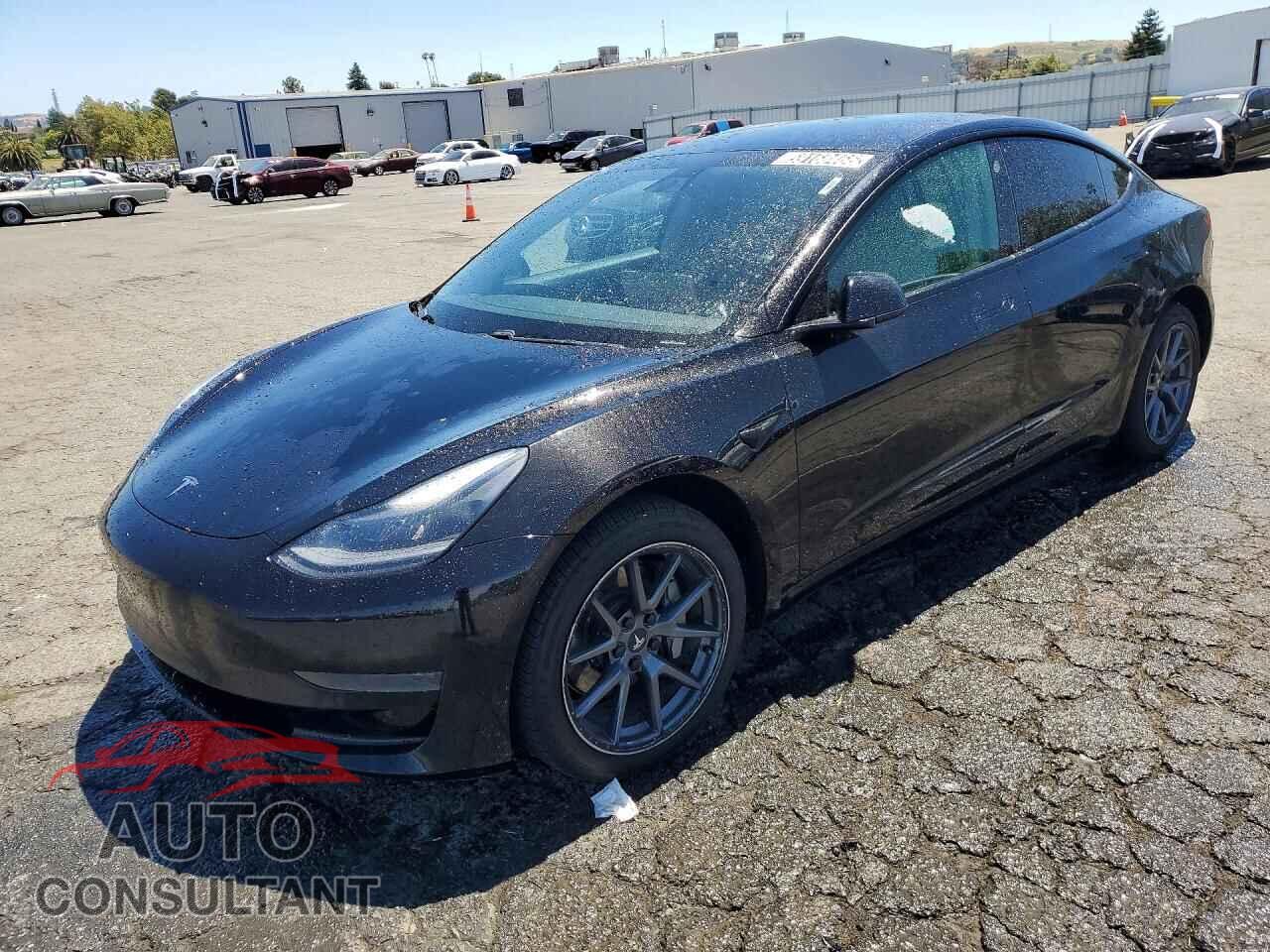 TESLA MODEL 3 2021 - 5YJ3E1EA5MF930277