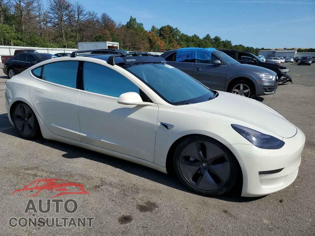 TESLA MODEL 3 2019 - 5YJ3E1EB1KF452400