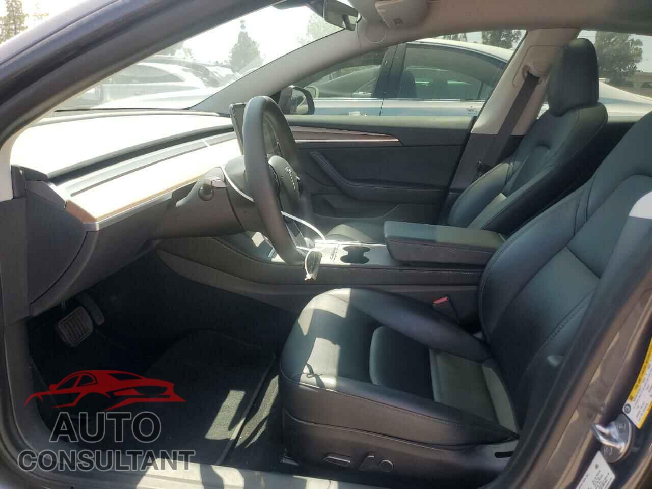 TESLA MODEL 3 2023 - 5YJ3E1EB9PF611056