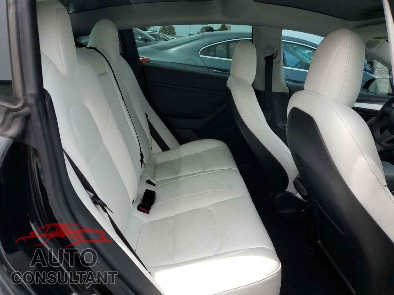 TESLA MODEL 3 2021 - 5YJ3E1EA7MF987256