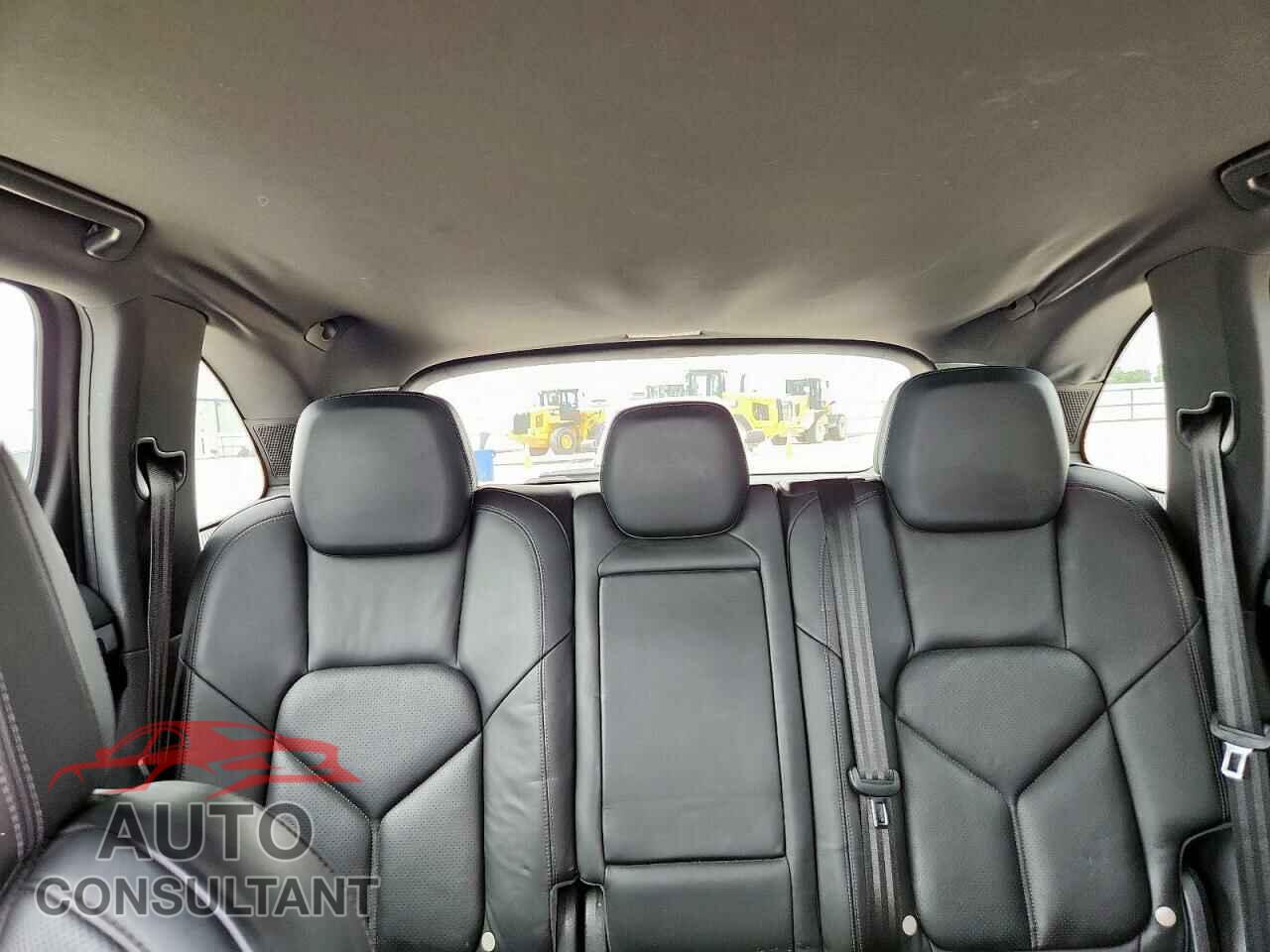 PORSCHE CAYENNE 2013 - WP1AA2A25DLA04867