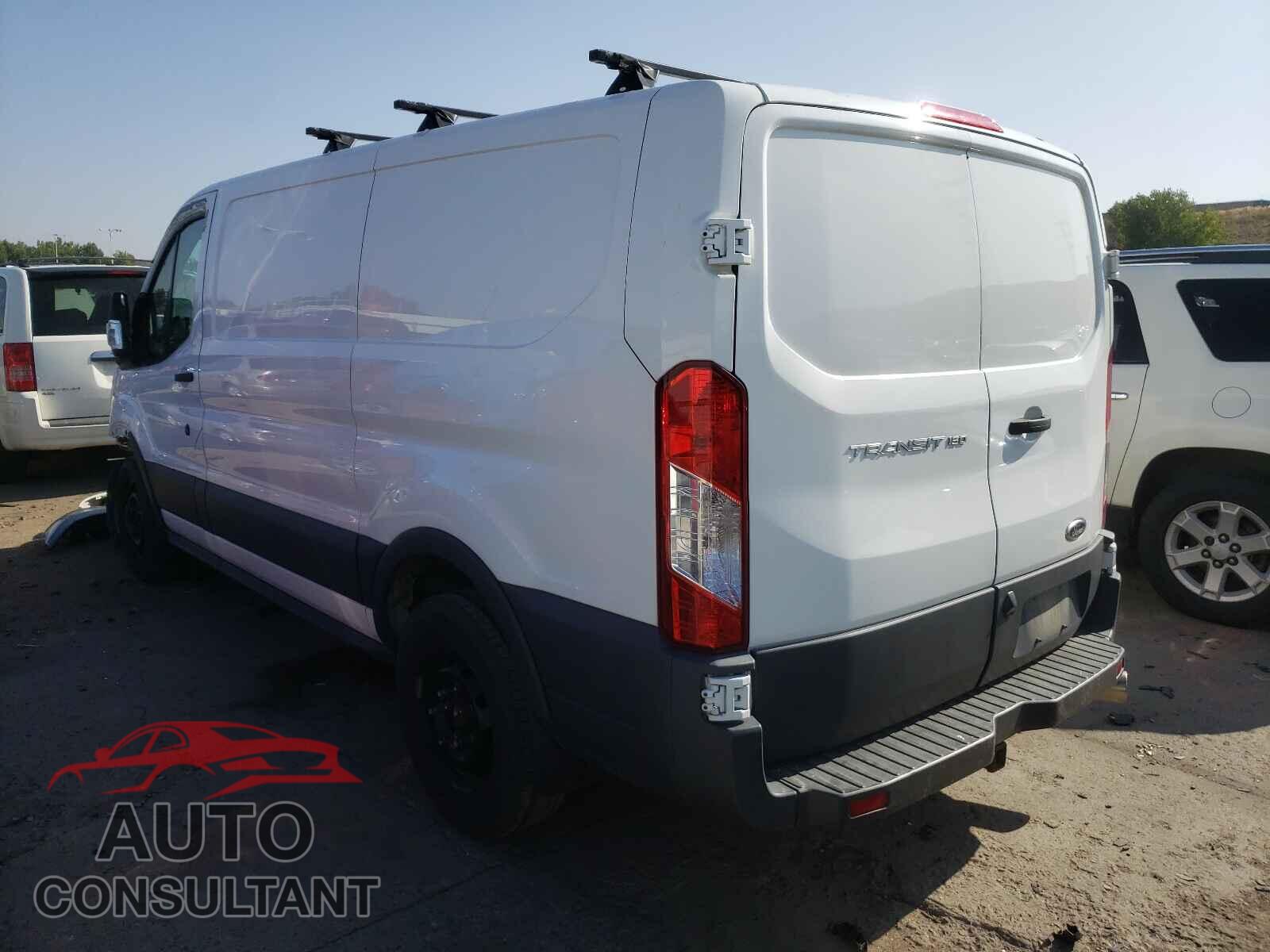 FORD TRANSIT CO 2017 - 1FTYE1YM5HKB37484