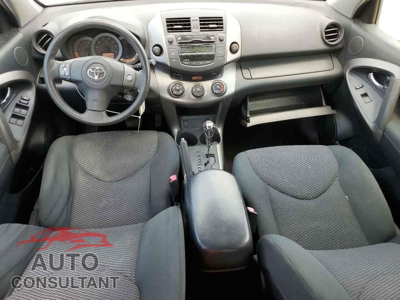 TOYOTA RAV4 2010 - JTMRF4DV1A5033774